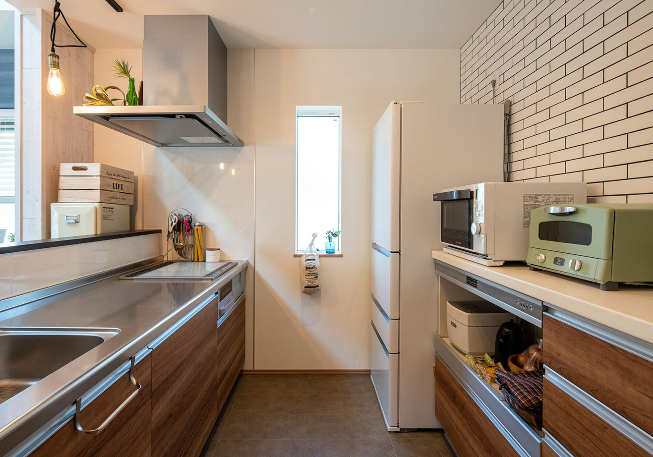 アエラホーム 【1000万円台/30坪台/間取り図】吹き抜けの大空間でも暖かい、カジュアルで住み心地の良いアメリカンハウスの建築実例画像10