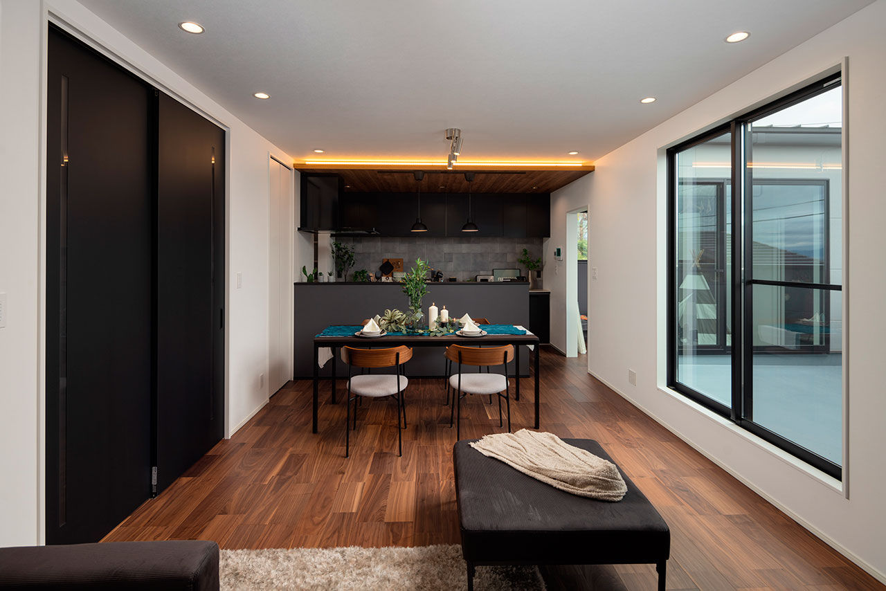 Beans Home 【3000万円台/宝塚/変形地】三角形で高低差がある条件を活かして離れのような空間があるホテルライクな家をの建築実例画像2