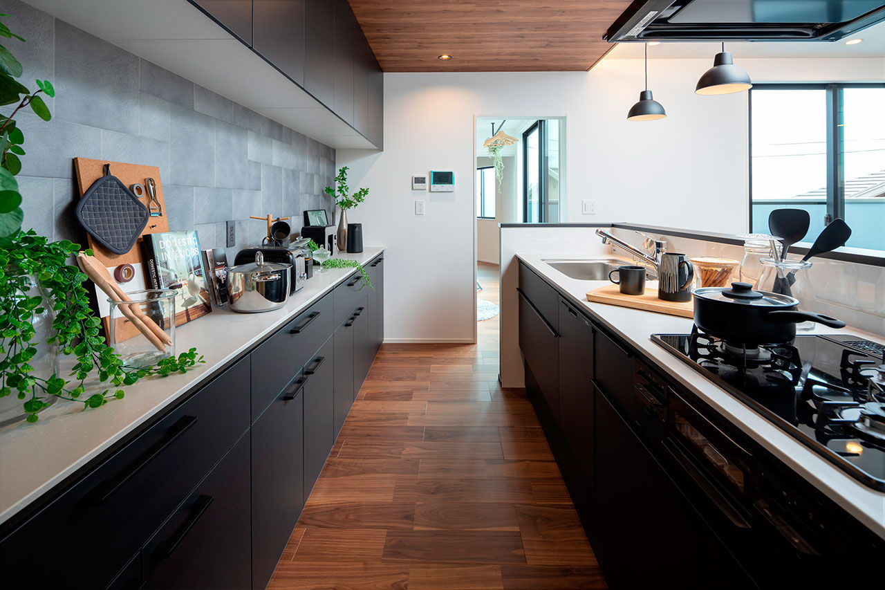 Beans Home 【3000万円台/宝塚/変形地】三角形で高低差がある条件を活かして離れのような空間があるホテルライクな家をの建築実例画像4