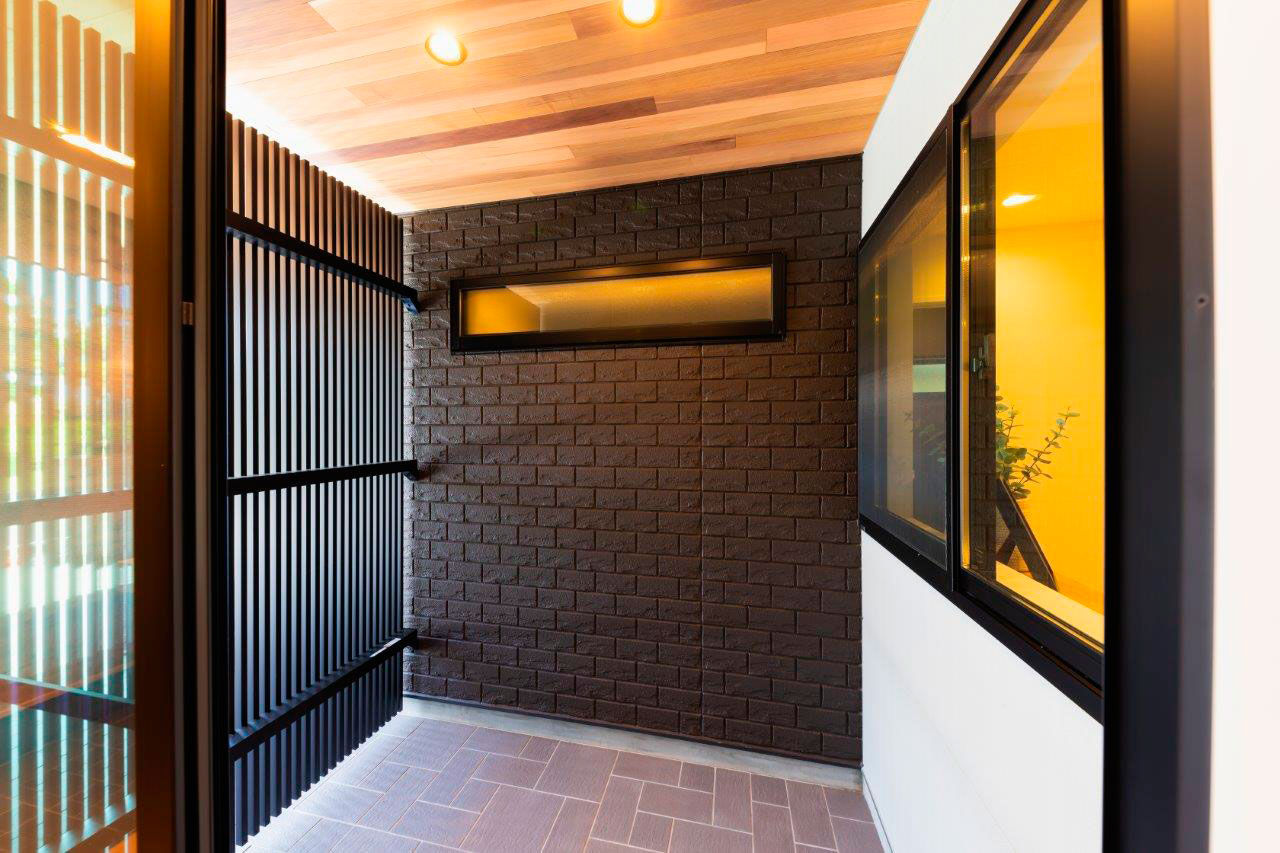 Beans Home 【2000万円台/大阪/延床30坪台/3階建て】随所に無垢の木を使った、北欧インダストリアルな自分たちらしい家の建築実例画像8