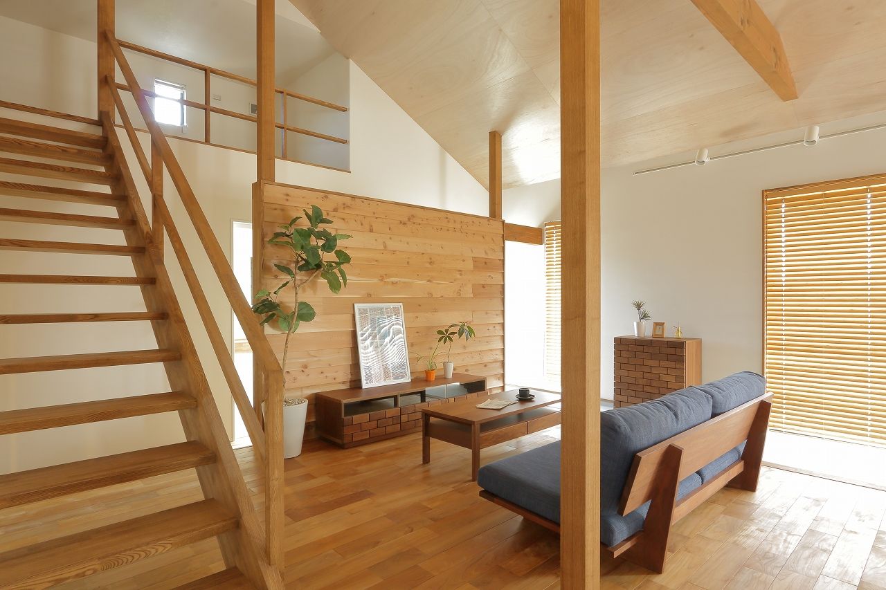 iKKA 【滋賀県守山｜1990万円｜間取り図有｜平屋】通り土間のアウトドアリビングとロフトで趣味を楽しむお家の建築実例画像9