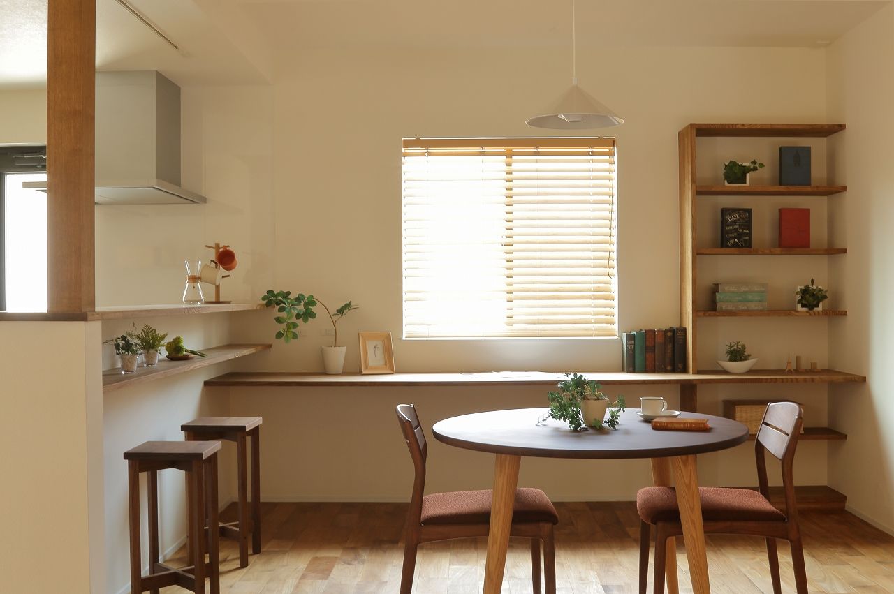 iKKA 【滋賀県守山｜1990万円｜間取り図有｜平屋】通り土間のアウトドアリビングとロフトで趣味を楽しむお家の建築実例画像12