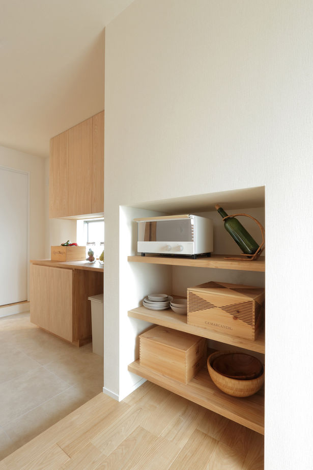 iKKA 【滋賀県｜2,000万円台｜延床30坪】座卓でほっこりお庭を楽しむ勾配天井のお家の建築実例画像4