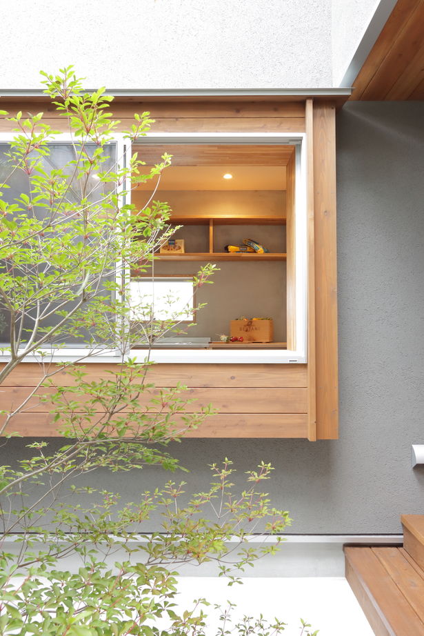 iKKA 【京都府｜2550万円｜間取り図有】空と緑を楽しむ中庭＆吹き抜けで家族が繋がる住まいの建築実例画像13