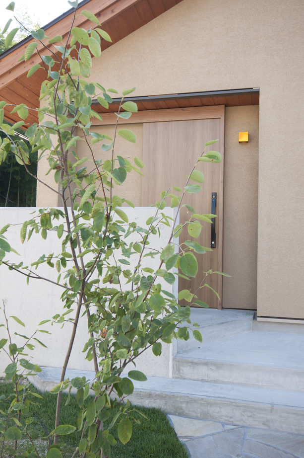 iKKA 【滋賀県｜2000万円台｜間取り有】LDKとテラスが広い通り土間で繋がるペレットストーブ＆吹き抜けの家の建築実例画像10