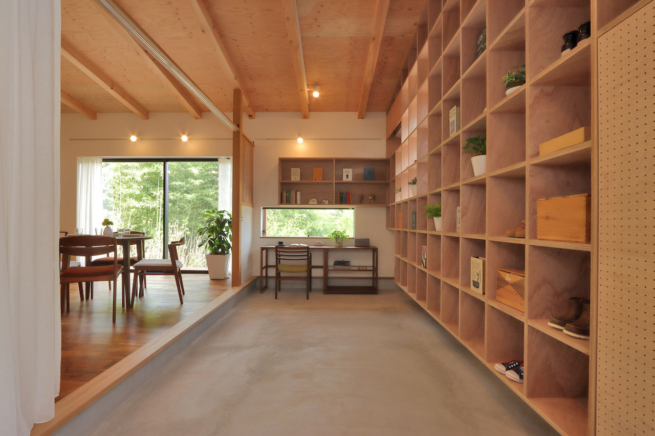 iKKA 【滋賀県｜2000万円台｜間取り図有】音楽に読書に植物、広い土間スペースで思う存分趣味を楽しむ住まいの建築実例画像1