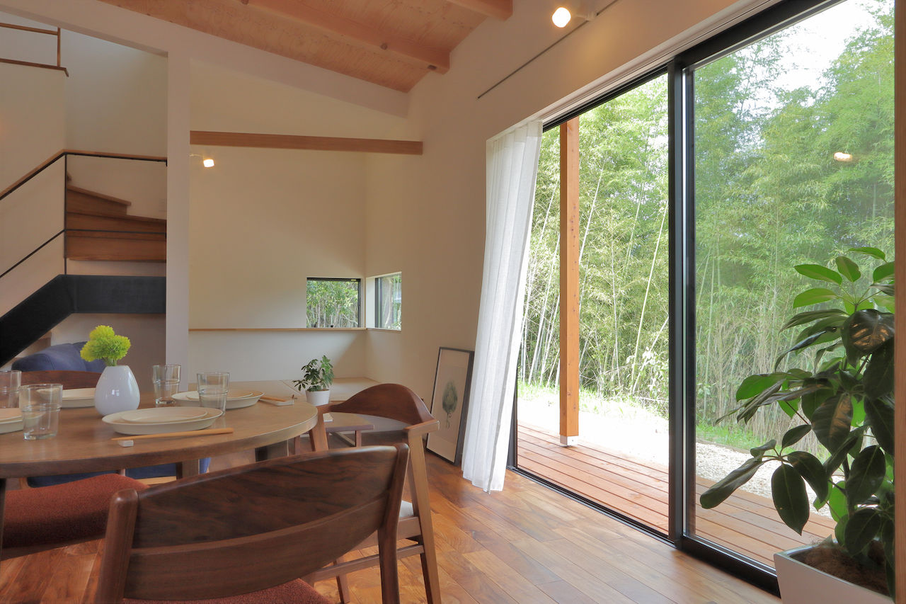 iKKA 【滋賀県｜2000万円台｜間取り図有】音楽に読書に植物、広い土間スペースで思う存分趣味を楽しむ住まいの建築実例画像6