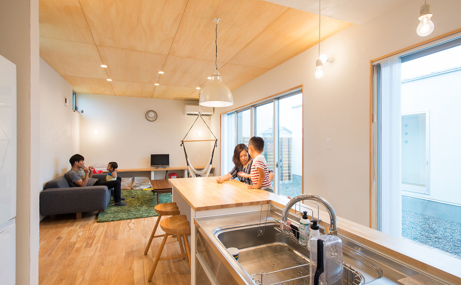 【小さい平屋専門店】すみ家 【2000万円台/平屋/30坪台/4LDK/間取り図】プライバシーを守りながら使い勝手のよさを実現したコの字の平屋の建築実例画像6