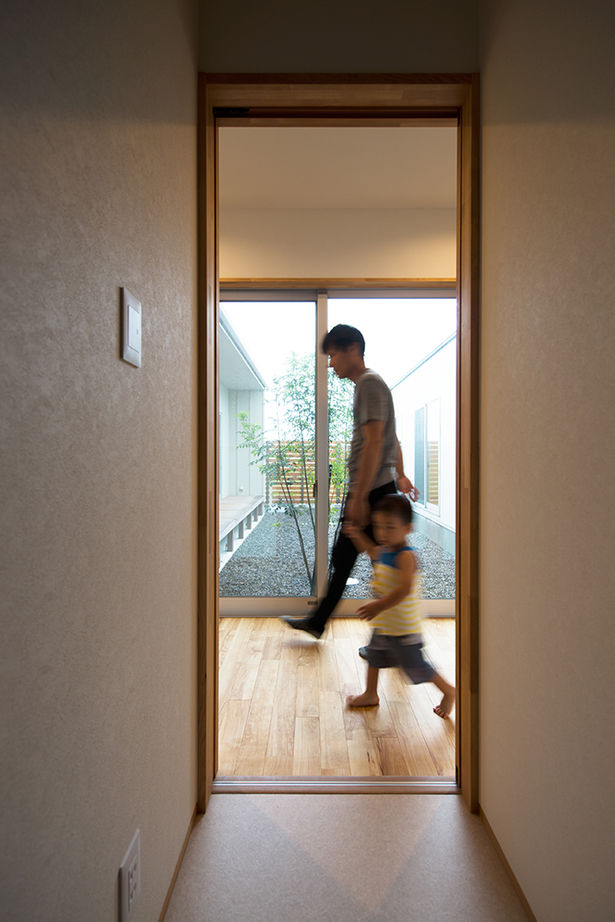 【小さい平屋専門店】すみ家 【2000万円台/平屋/30坪台/4LDK/間取り図】プライバシーを守りながら使い勝手のよさを実現したコの字の平屋の建築実例画像8