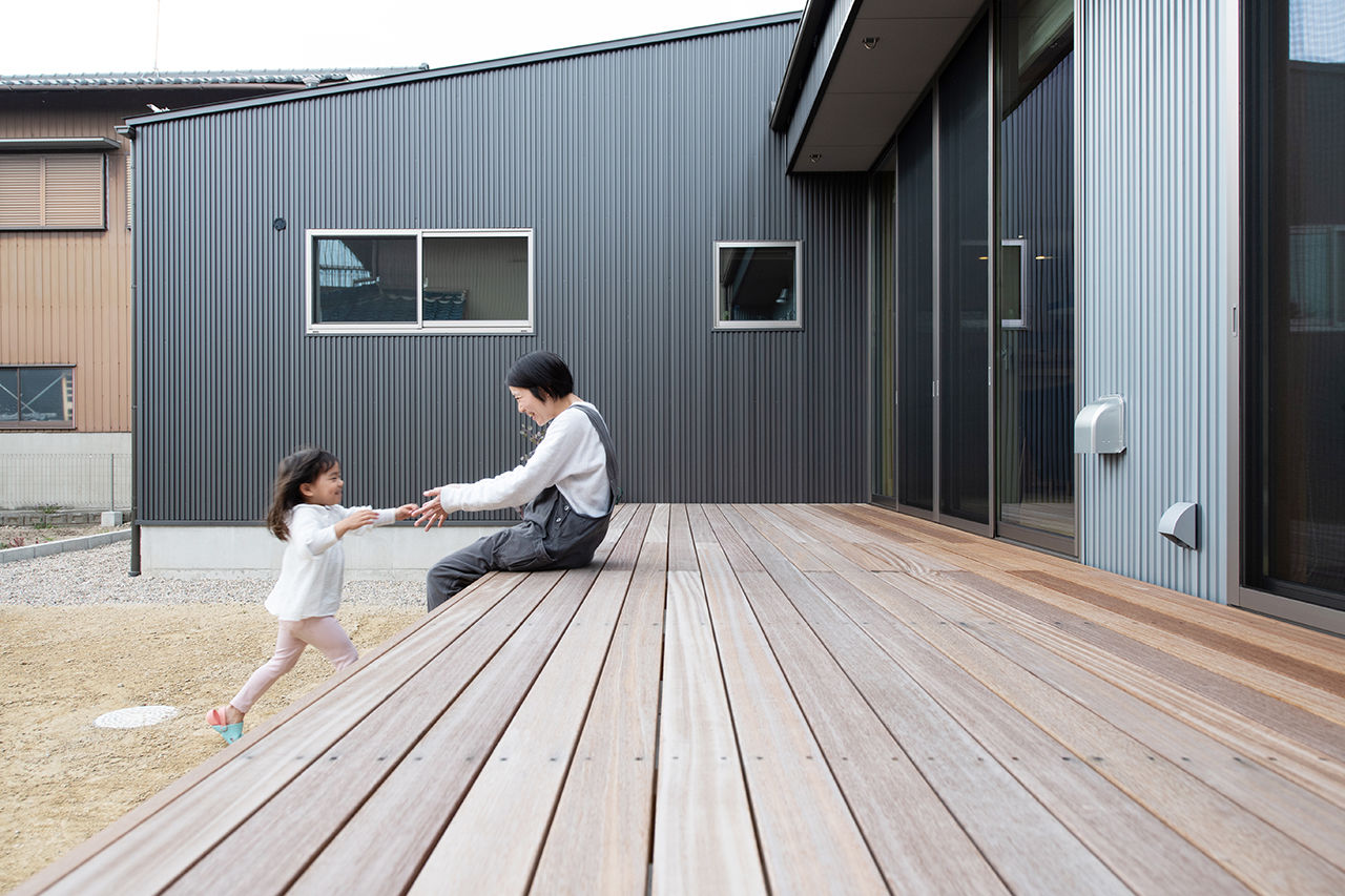 【小さい平屋専門店】すみ家 【2000万円台/平屋/20坪台/3LDK/間取り図】開放感のあるL字型の平屋。高さを抑えたガルバの外観の平屋の建築実例画像2