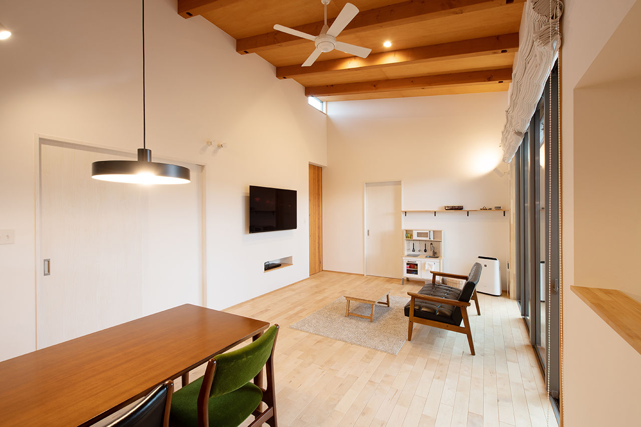 【小さい平屋専門店】すみ家 【2000万円台/平屋/20坪台/3LDK/間取り図】開放感のあるL字型の平屋。高さを抑えたガルバの外観の平屋の建築実例画像3