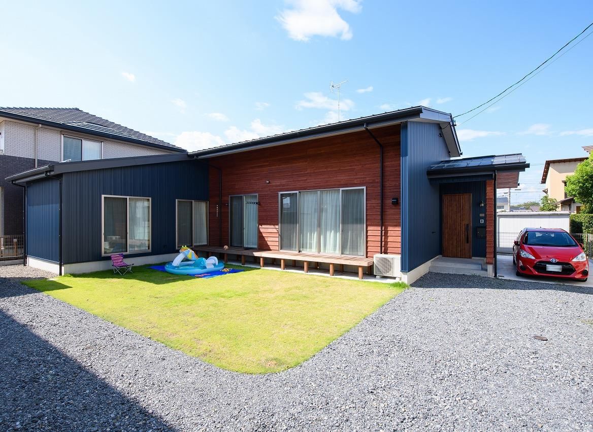 【小さい平屋専門店】すみ家 【2000万円台/平屋/30坪台/注文住宅/間取り図】パブリックとプライベートゾーンが分けられたL字型の平屋の建築実例画像1