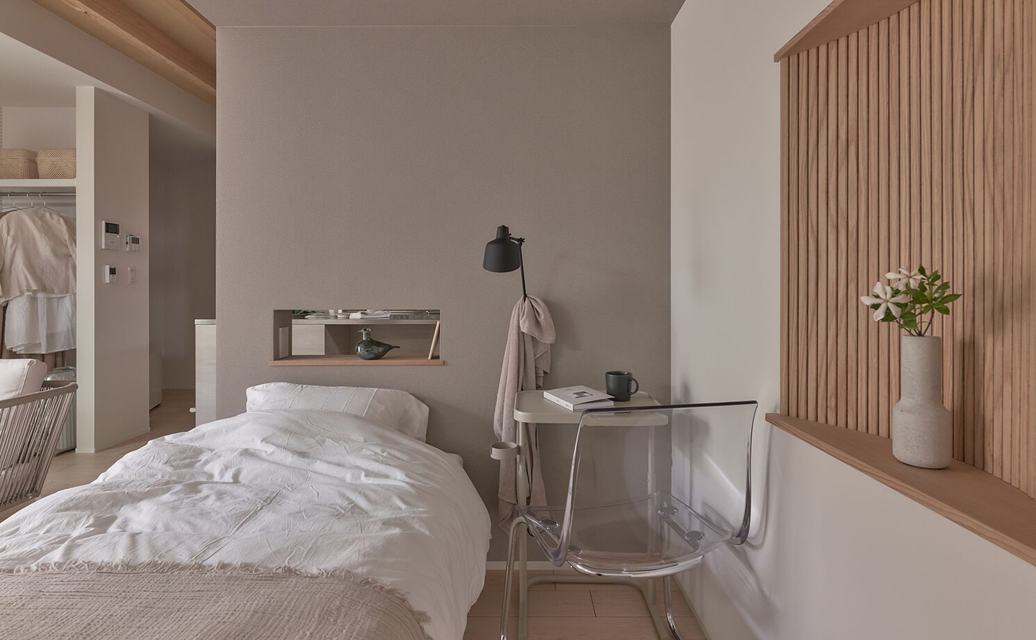 【小さい平屋専門店】すみ家 SNSで話題！500万再生！【1000万円台/間取り図】女性1人暮らしの醍醐味、ドアの無いワンフロアの小さい平屋の建築実例画像7