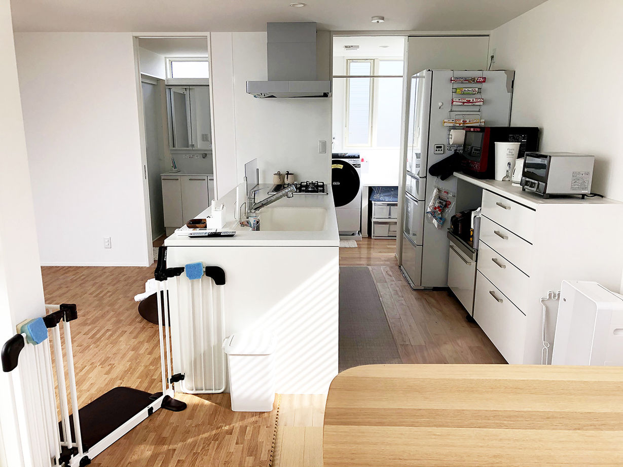 ロコハウス 【福岡市/1000万円台後半/４LDK/ビルトインガレージ】狭小旗竿地に建つコートハウス。土地の悩みを解決！の建築実例画像5