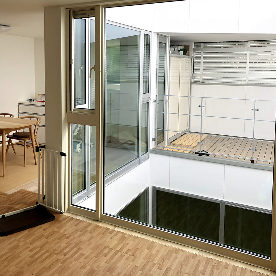 ロコハウス 【福岡市/1000万円台後半/４LDK/ビルトインガレージ】狭小旗竿地に建つコートハウス。土地の悩みを解決！の建築実例画像6