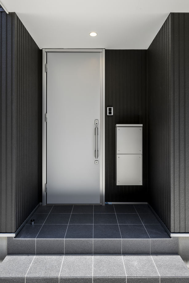 ロコハウス 【福岡市/2000万円台前半/3LDK/収納充実】旗竿地でも開放感のある明るい家づくりの建築実例画像4