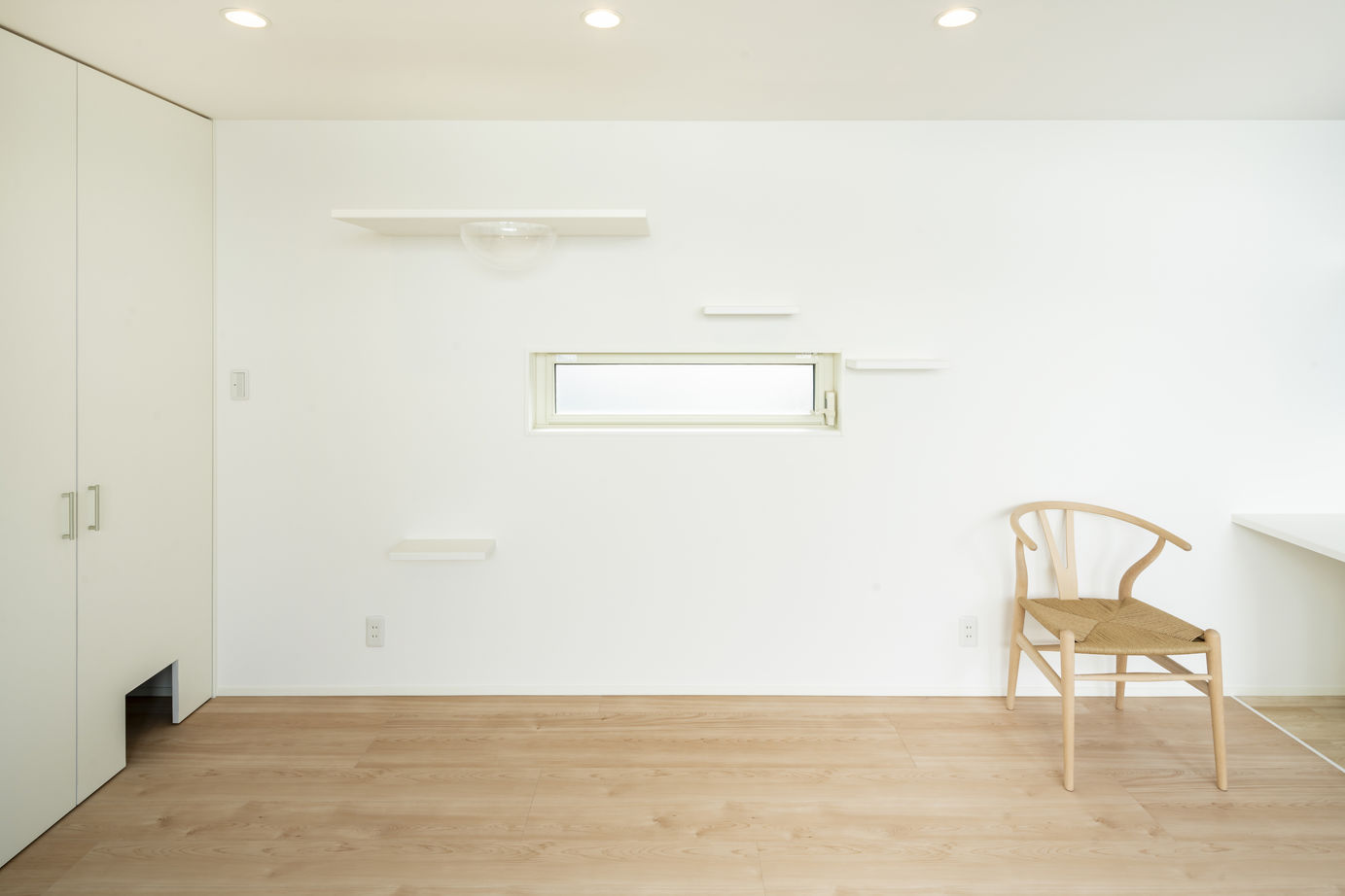 ロコハウス 【福岡県糟屋郡/1000万円台/コの字/旗竿地】愛犬や愛猫も家族も過ごしやすい中庭のある家の建築実例画像3