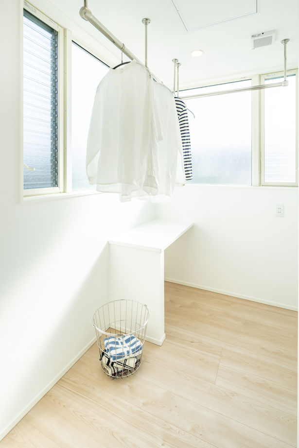 ロコハウス 【福岡県糟屋郡/1000万円台/コの字/旗竿地】愛犬や愛猫も家族も過ごしやすい中庭のある家の建築実例画像9