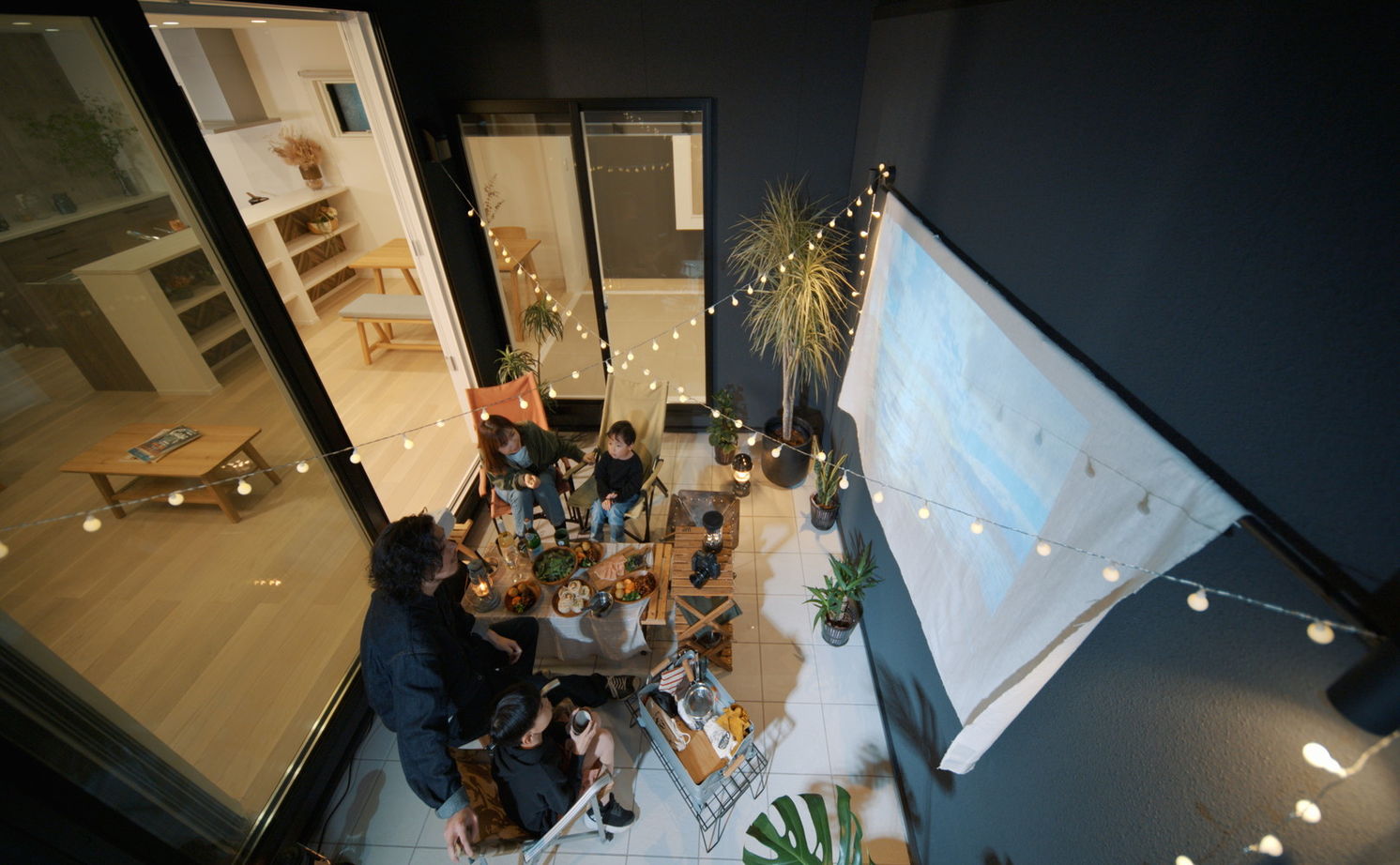 エバーホーム 【射水市/2000万円台前半/コートテラス】星空シアターやインナーガレージなど趣味スペースが充実！の建築実例画像5