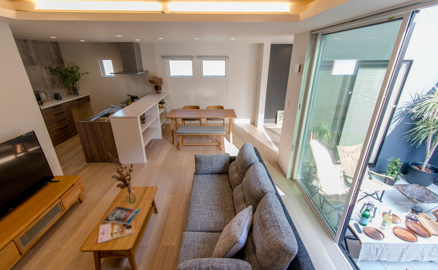 エバーホーム 【射水市/2000万円台前半/コートテラス】星空シアターやインナーガレージなど趣味スペースが充実！の建築実例画像10