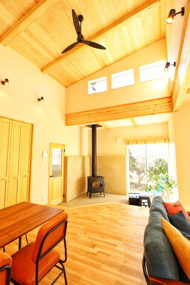 エバーホーム 【暖炉×寝室１F】自然素材でつくる薪ストーブのある暮らし【2000万円台】の建築実例画像5