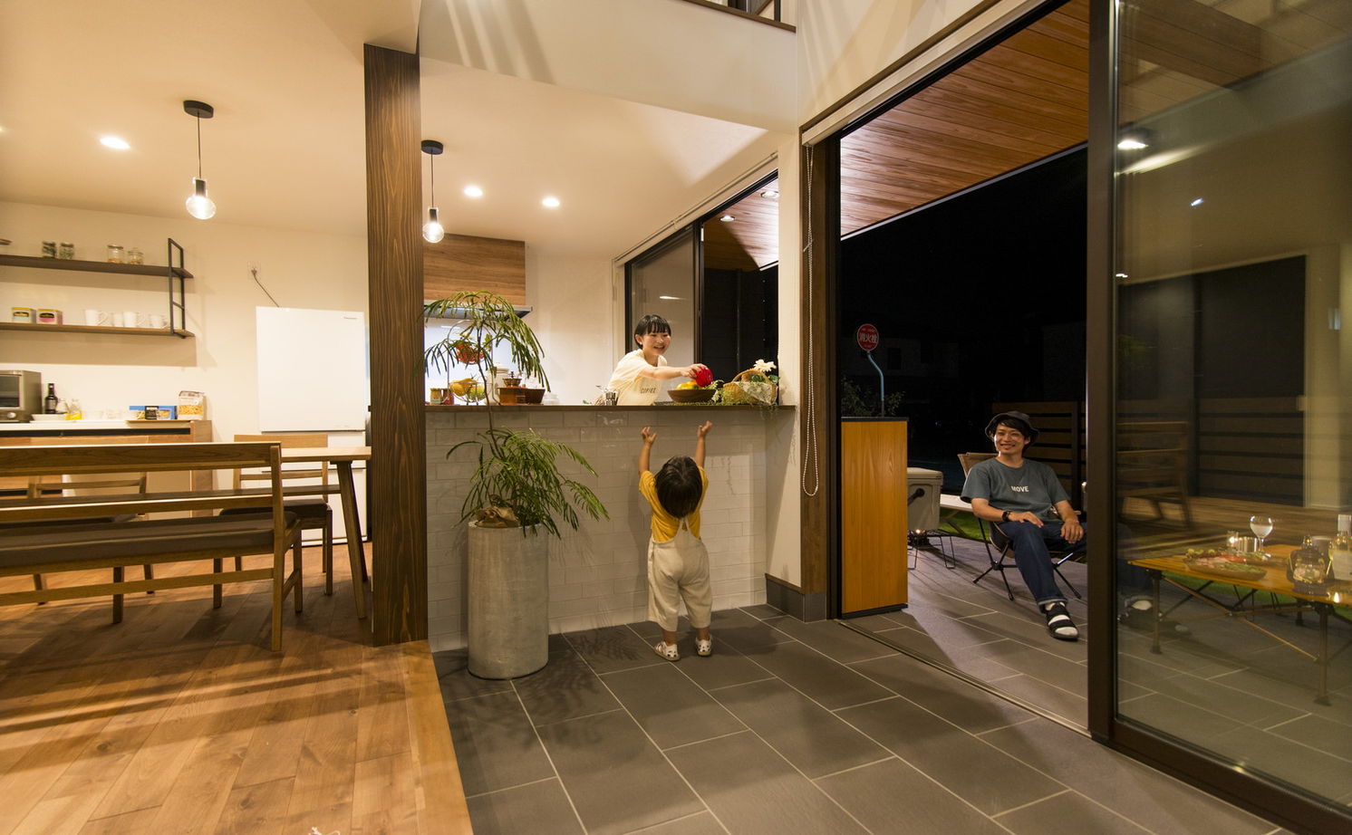 エバーホーム 【射水市／2000万円台前半／プライベートデッキ】キャンプやバーベキューなど家族でおうち時間を愉しむ家の建築実例画像6