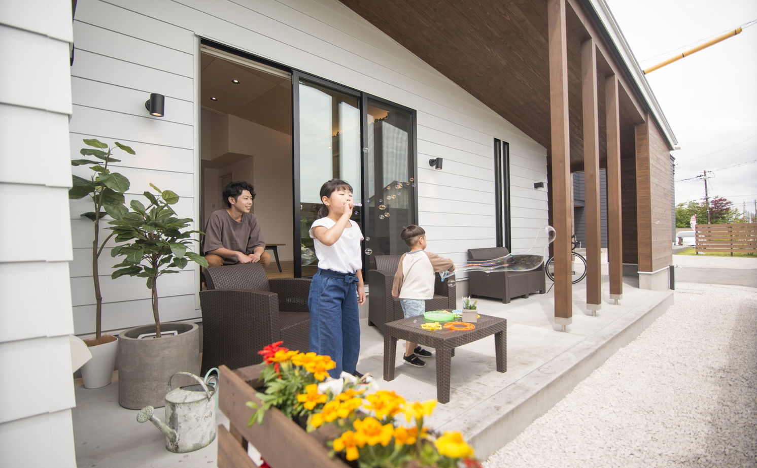 エバーホーム 【射水市/2000万円台後半/カフェスタイル】アイランドキッチンを中心にした平屋ベースの暮らしやすい住まいの建築実例画像4