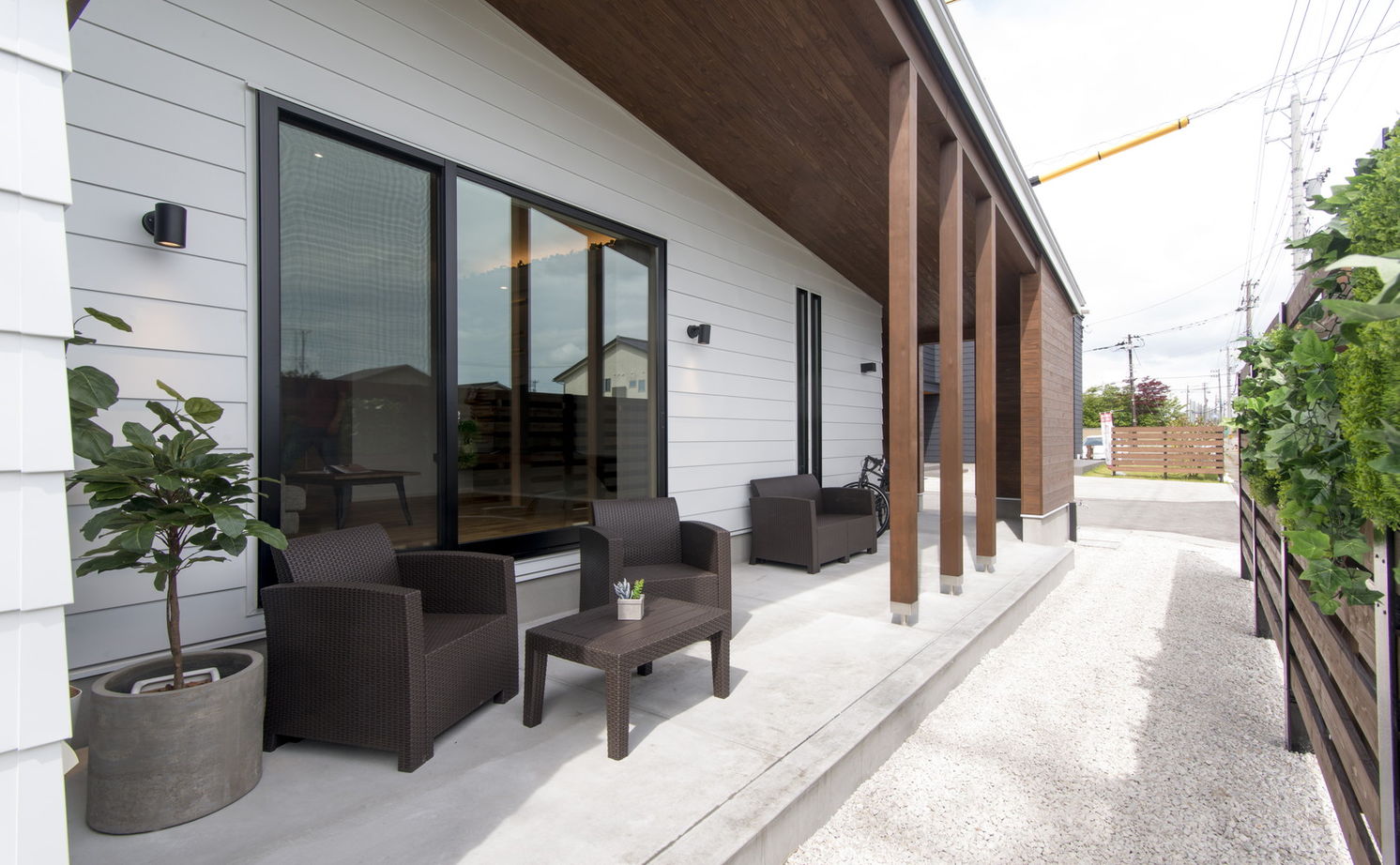 エバーホーム 【射水市/2000万円台後半/カフェスタイル】アイランドキッチンを中心にした平屋ベースの暮らしやすい住まいの建築実例画像10