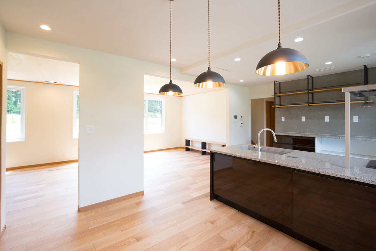 ヤマムラ（最上・村山エリア） 【新庄市／省令準耐火構造／全館空調／２世帯／セカンドリビング】２×４工法で実現した暖かい26帖のＬＤＫの建築実例画像4