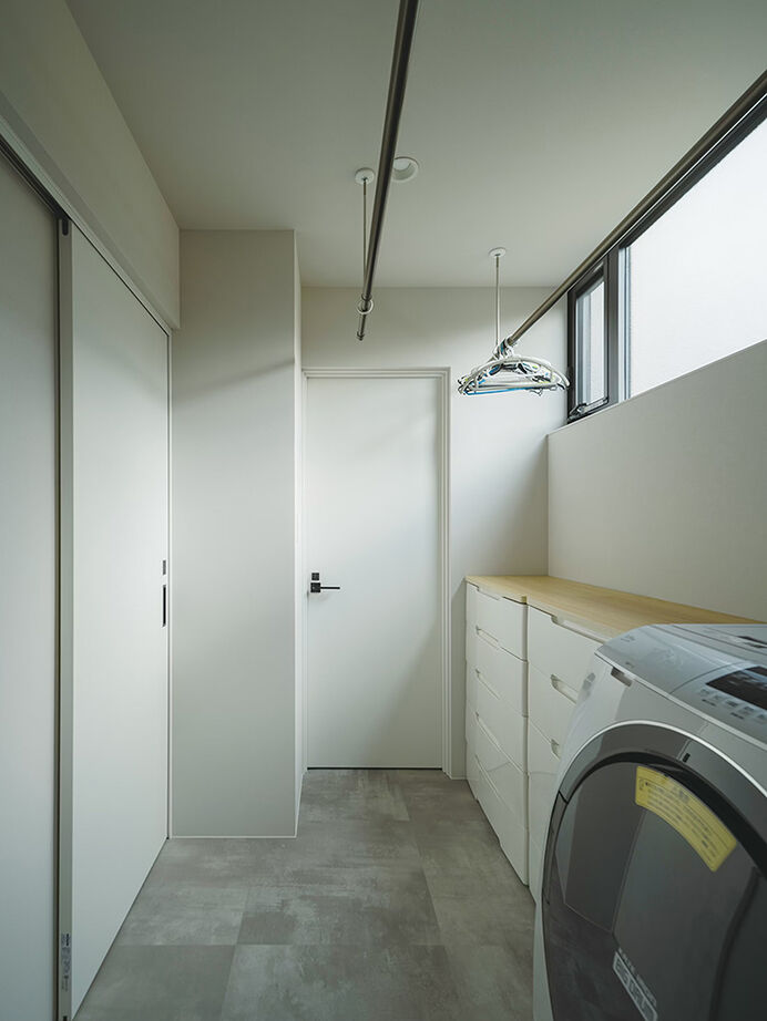 家元 3000万円台｜「お酒を嗜む」と「愛猫と快適生活」を平屋で叶える。キッチンカウンターにはビールサーバーの建築実例画像7