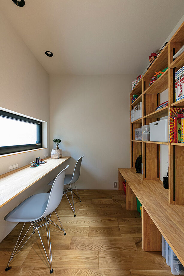 家元 3000万円台|外からの視線を遮り、カーテンレスの明るいお家で寛ぐ。「光陰を楽しむ」吹抜×インナーテラスの建築実例画像5