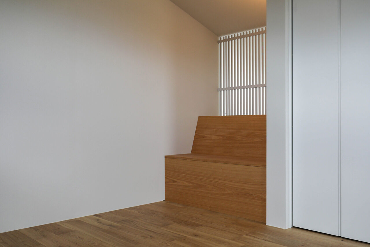 家元 4000万円台 |「樹」と暮らす家。まるで屋外のような、心地よい開放感。住まいの中心にシンボルツリーの建築実例画像10