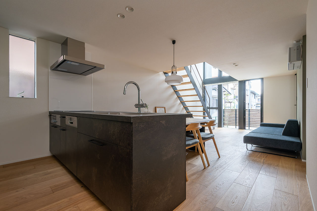 BEACON WORKS 【埼玉県/2300万円/延床30坪台/建築家デザインの規格住宅】統一感のある理想の家。家具・外構込み一貫施工の建築実例画像3