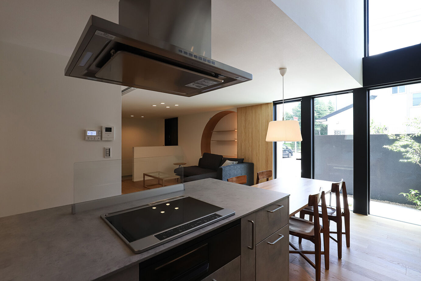 BEACON WORKS 【2700万円／吹抜／間取図】街角に映える、伸びやかなフォルムが美しい建築家デザインの規格住宅の建築実例画像4