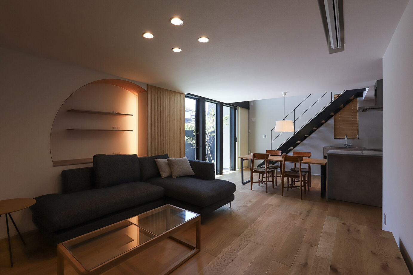 BEACON WORKS 【2700万円／吹抜／間取図】街角に映える、伸びやかなフォルムが美しい建築家デザインの規格住宅の建築実例画像6