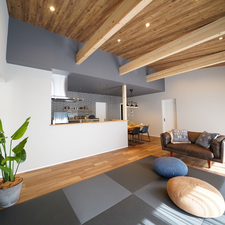 東建ビルダー 【佐野市/2LDK/平屋/33.81坪/2400万円】和モダン×サーフガレージを愉しむ家の建築実例画像3