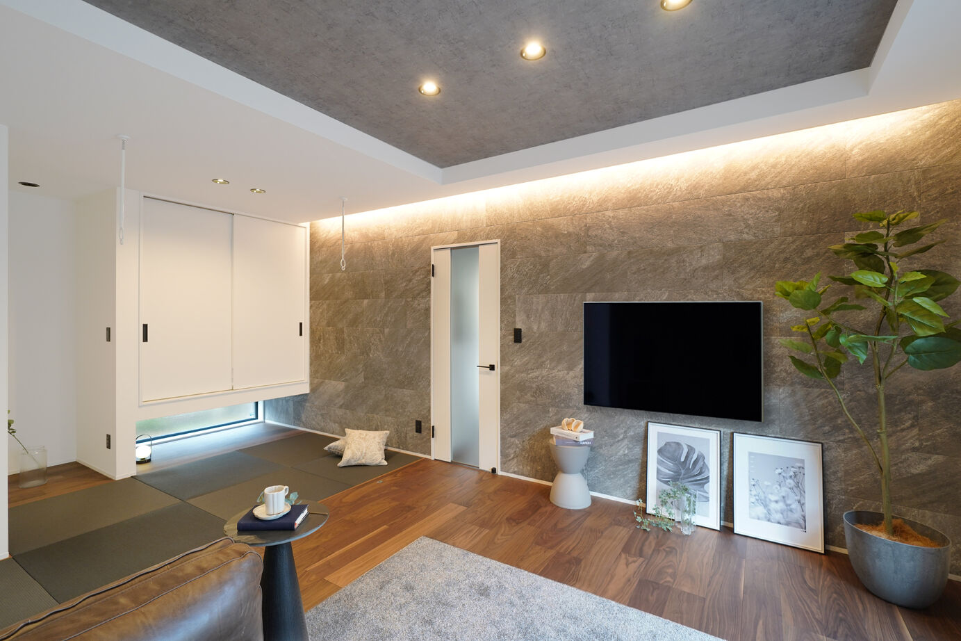 東建ビルダー 【佐野市/3LDK/37.5坪/2200万円】開放感×高級感×暮らしやすさ。ヴィンテージモダンスタイル半平屋の建築実例画像4