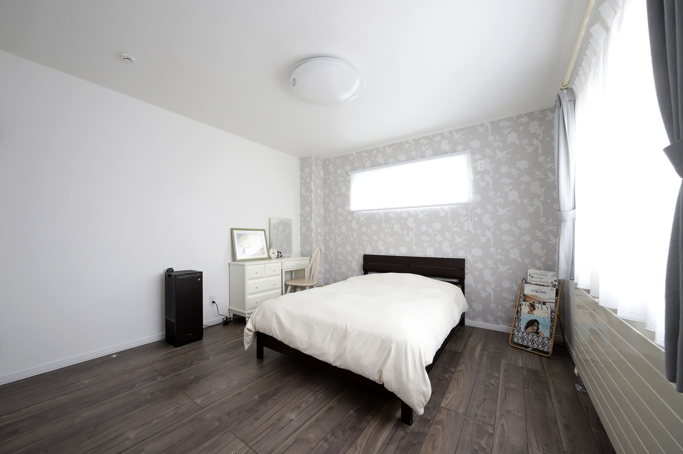 豊栄建設 【35.8坪/カリフォルニアテイスト】「好き」を"しまう"、「好き」を"魅せる"住まいの建築実例画像4