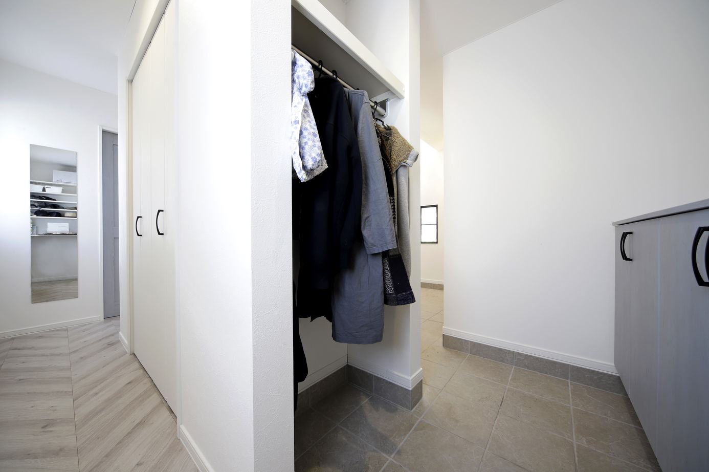 豊栄建設 【2000万円台/間取図/４LDK 】お子様の独立後を見据え,夫婦の好きを盛り込んだ‘夫婦の暮らし’を楽しむ家の建築実例画像5