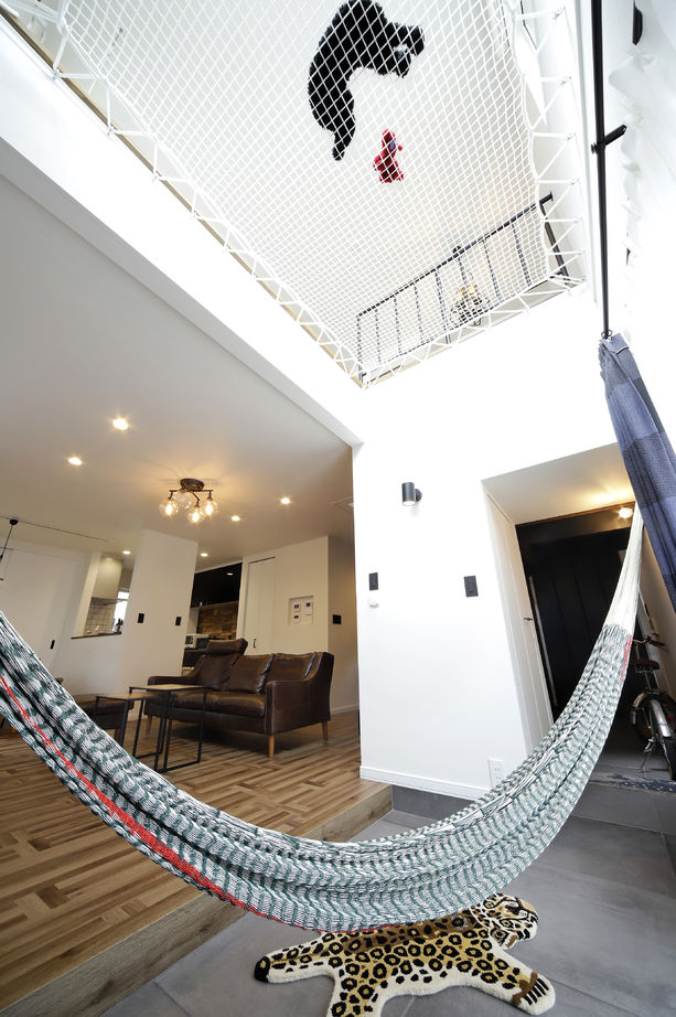 豊栄建設 【1500～1999万円/33坪/間取図/カフェ風】NYのブルックリンのカフェをイメージ！遊び心あふれる家の建築実例画像3