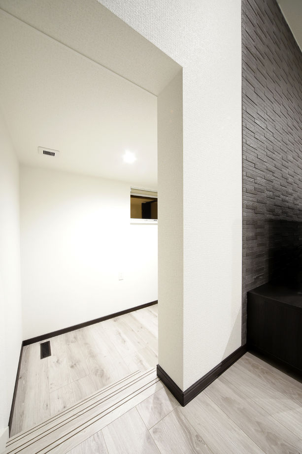 豊栄建設 【2000万円台/41坪/間取図】スキップフロアや半地下のフリースペース。高低差を巧みに使って叶えた理想の家の建築実例画像4