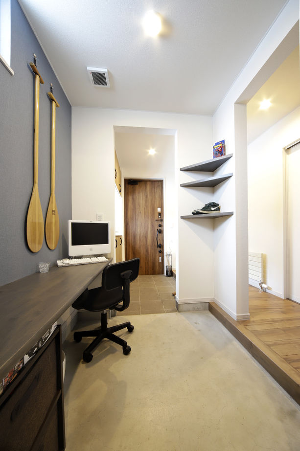 豊栄建設 【37坪/間取り図有/3人暮らし】リビングは39cmの高低差。こだわりぬいた自由設計ならではの住まいの建築実例画像6