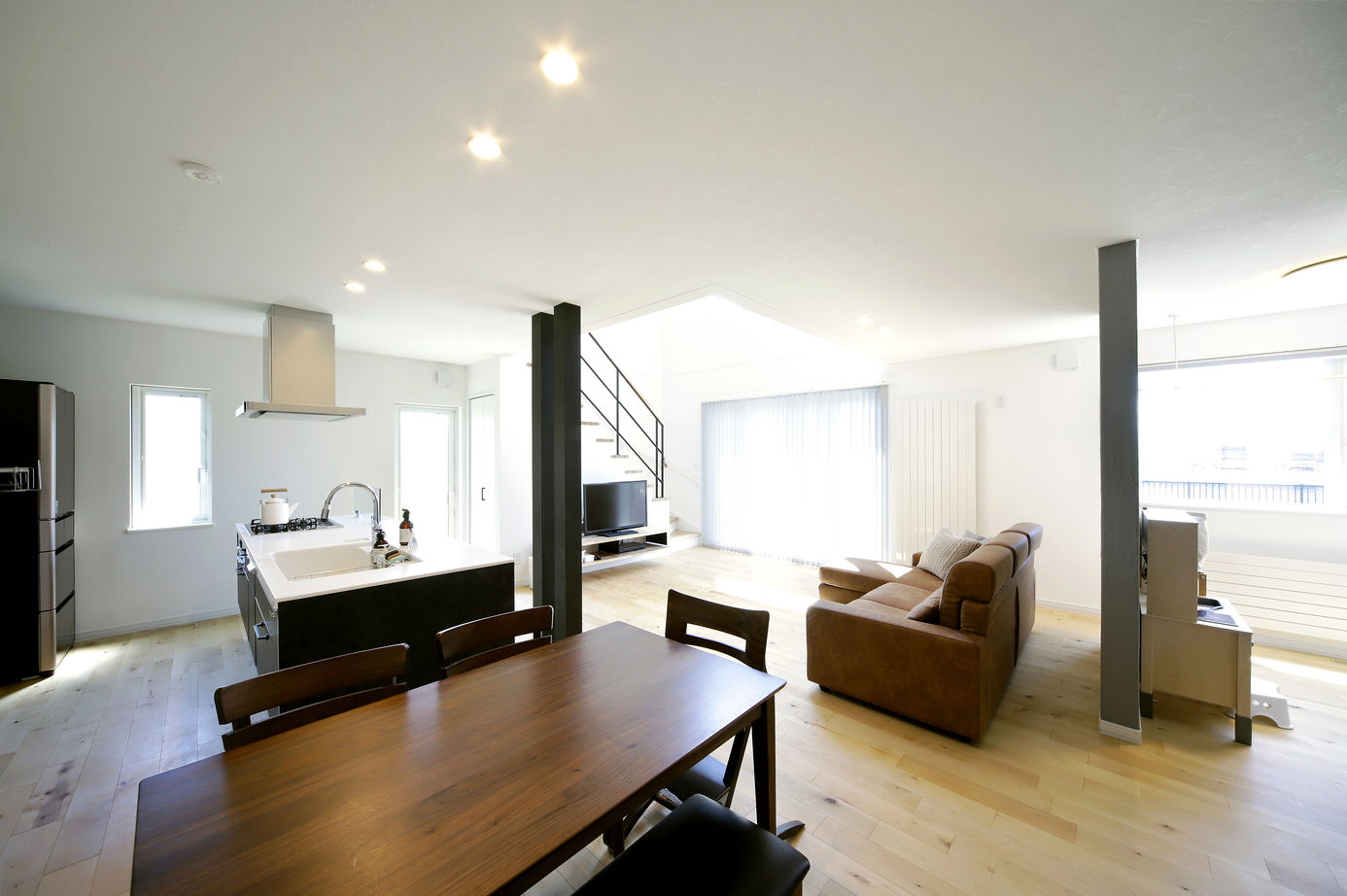 豊栄建設 【1500~1999万円/33坪/間取図】一緒に楽しい時間を過ごせる、友人たちが集う開放感のある住まいの建築実例画像6