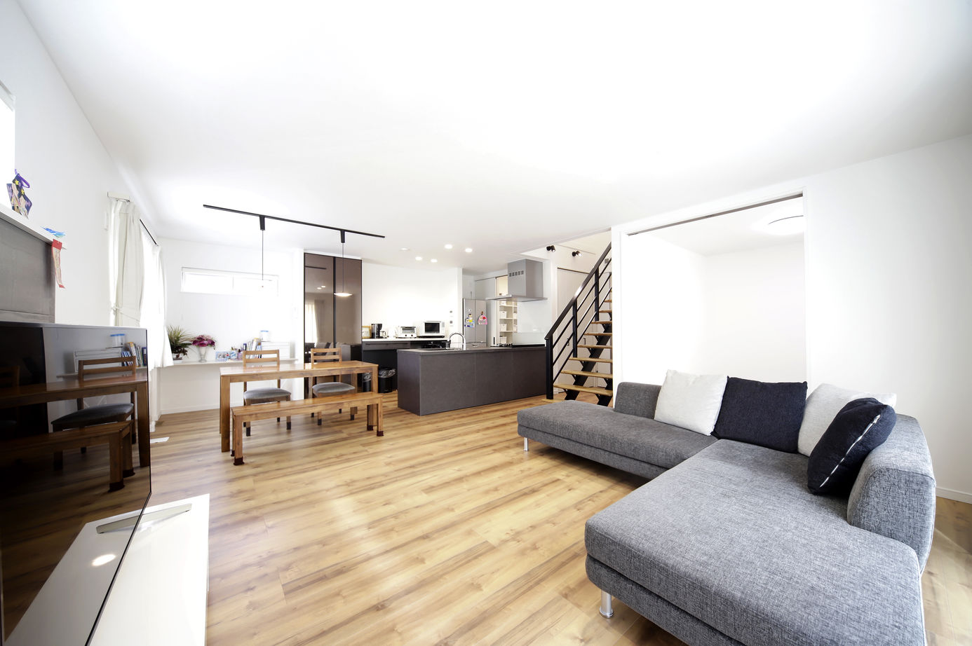 豊栄建設 【2500~2999万円/48坪/ガレージ/４LDK/間取図】快適さにとことんこだわった、機能性に優れた住まいの建築実例画像1