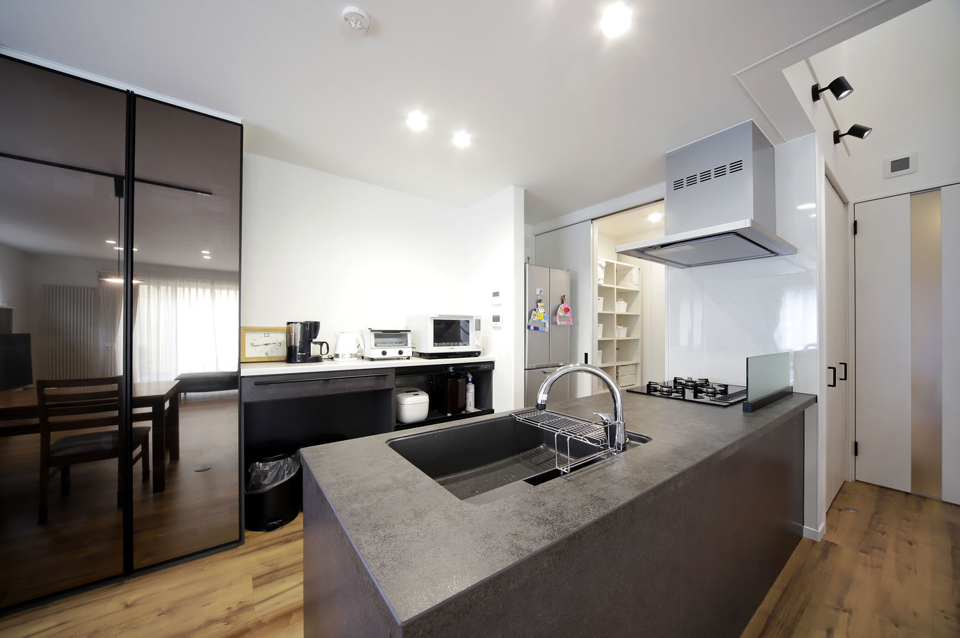 豊栄建設 【2500~2999万円/48坪/ガレージ/４LDK/間取図】快適さにとことんこだわった、機能性に優れた住まいの建築実例画像2