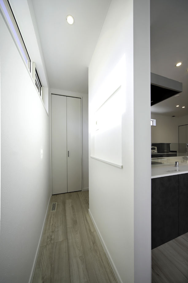 豊栄建設 【2000万円台/42坪/モダン/カーポート】理想だった「ホテルライクなリビング」がある住まいを実現した家の建築実例画像6