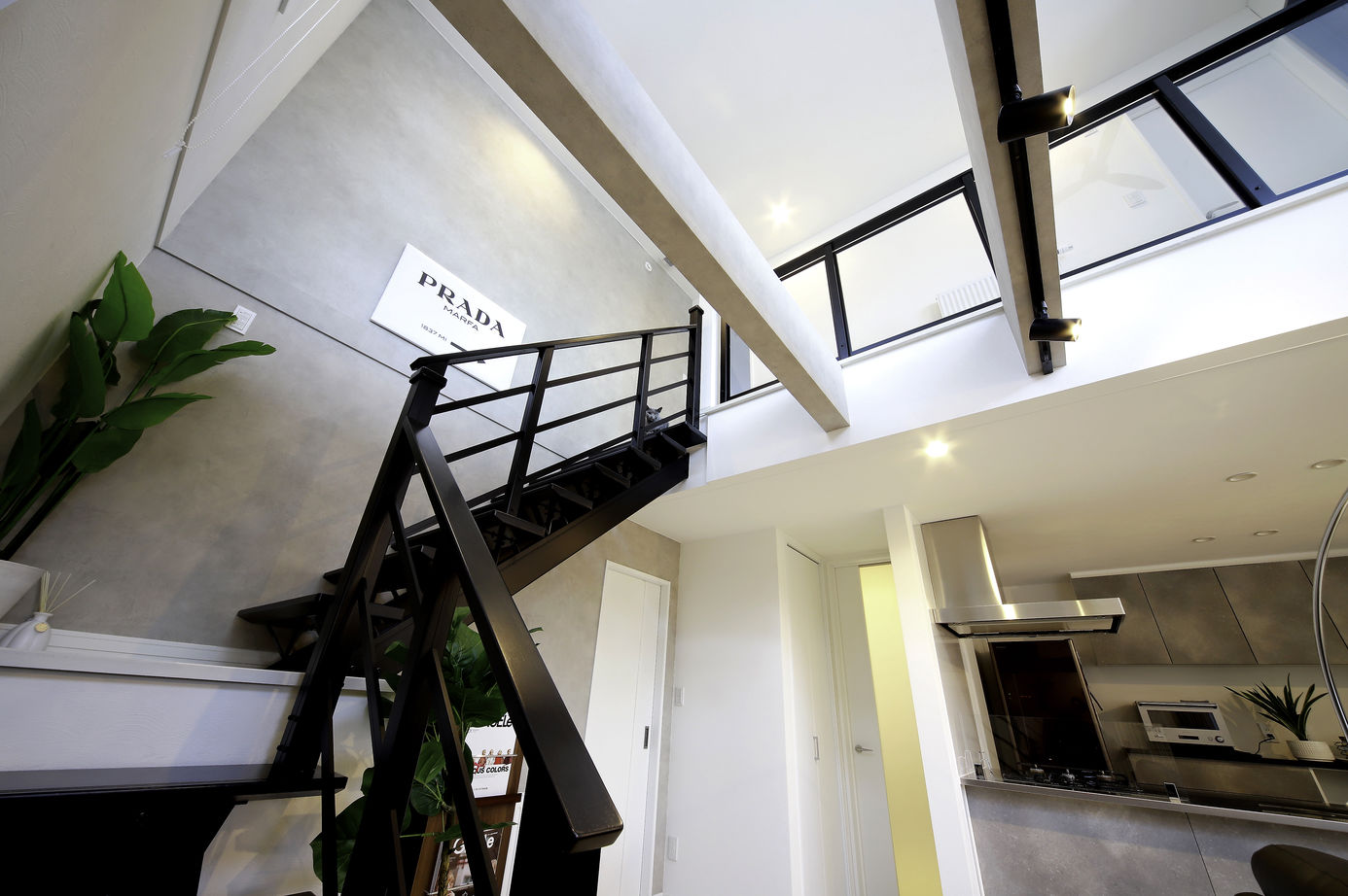 豊栄建設 【33坪/間取り図有/2人暮らし】好きなことに、とことんこだわり実現した大きな吹抜けリビングのある家の建築実例画像8