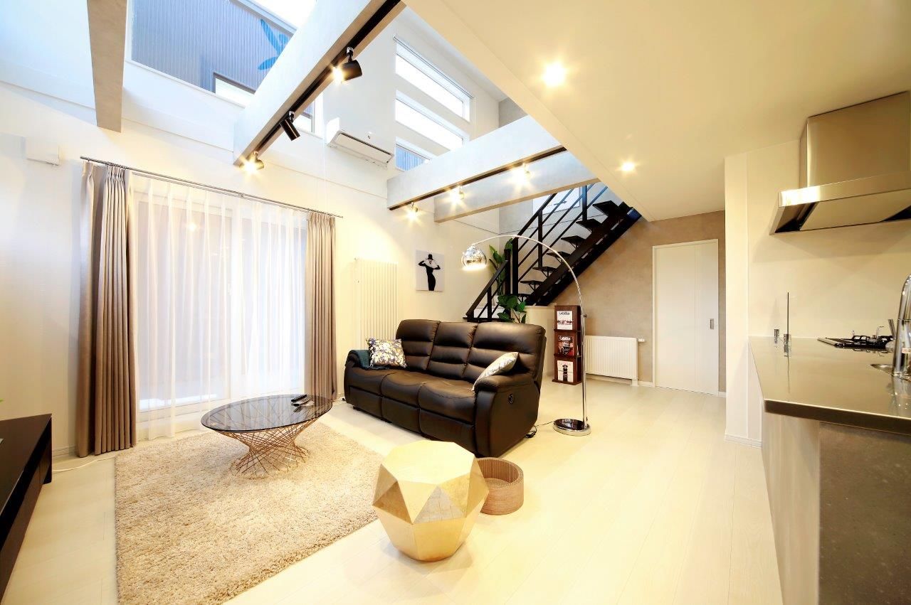 豊栄建設 【1000万円台／約33坪／間取図／吹き抜け】好きなものにとことんこだわった　家づくりの建築実例画像1