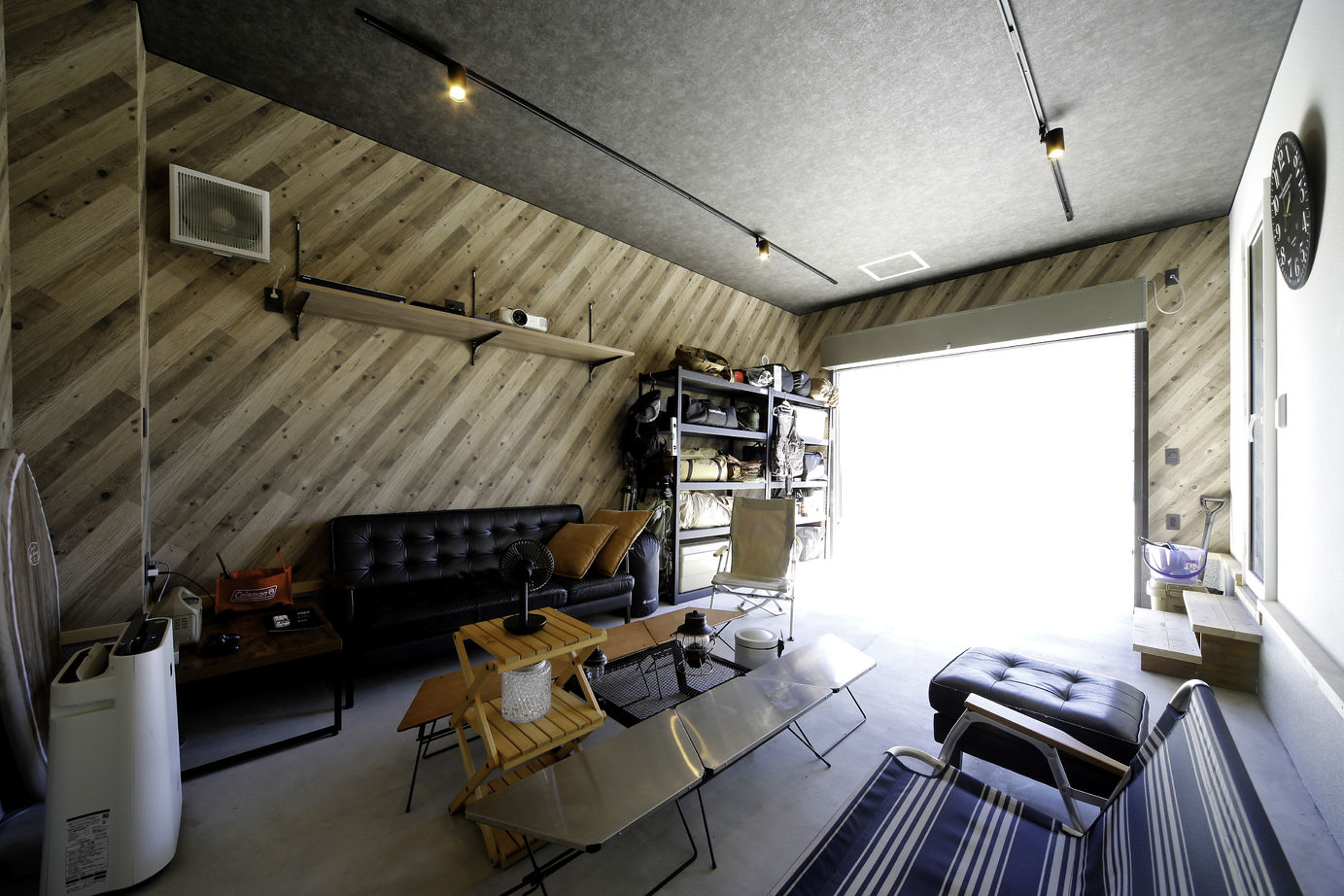 豊栄建設 【2500~2999万円/３７坪/間取図/薪ストーブ】おうちキャンプを楽しめる、広い土間に薪ストーブのある家の建築実例画像5