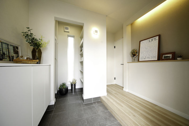 豊栄建設 【札幌市/吹抜け/テラス】「家」で過ごす様々な時間に対応できる”紡ぎあう家”の建築実例画像12